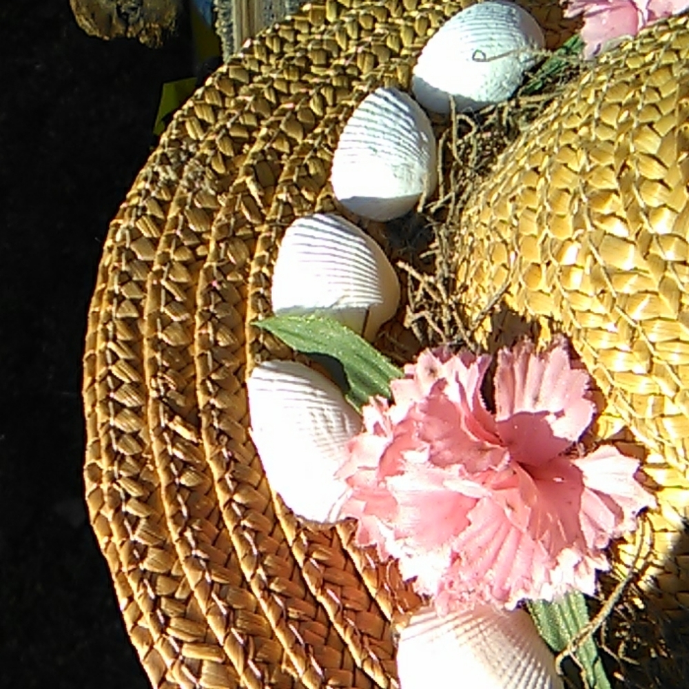 Straw hat decor - Picture 5 of 5